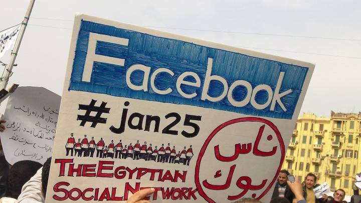 Twitter, Facebook and censorship in Egypt