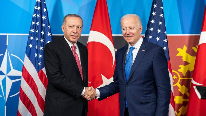 Beziehungen zwischen den USA und der Türkei Beziehungen zwischen den USA und der Türkei