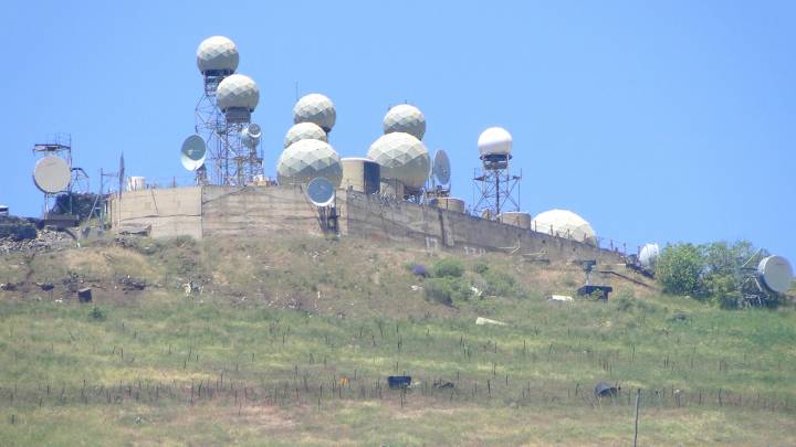 Israel and the Syrian crisis Israel and the Syrian crisis