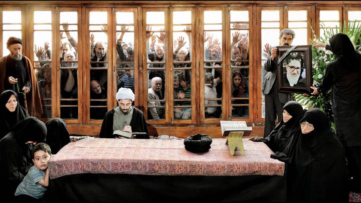 Artwork depicting funeral of Mahmoud Taleghani