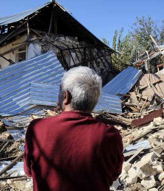 Zerstörtes Wohnhaus in Martuni