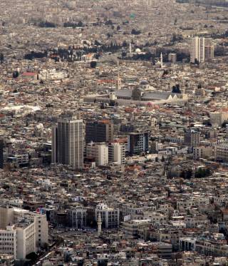 wie erreicht man die Mitte? Das fragen sich nicht nur westliche Wahlkampfstrategen. Es ist auch eine Herausforderung für die europäische Syrienpolitik.