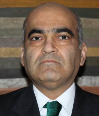 Interview mit Bijan Khajehpour über Iran-Sanktionen und die Straße von Hormus