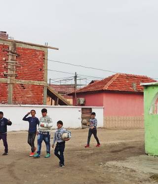 Youth near the Ebu Bekir mosque in Pazardjik.