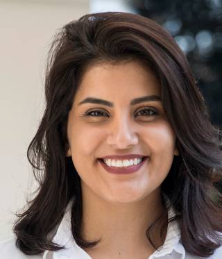 Interview mit der Schwester von Loujain Al-Hathloul Interview mit der Schwester von Loujain Al-Hathloul