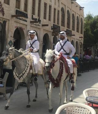 Interview über Investitionen aus Katar in Deutschland