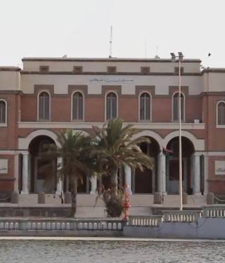 Interview zur Zentralbank, Erdöl und Machtkampf in Libyen