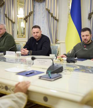 Interview zu Russlands Ukraine-Krieg, Sudan, Iran und Israel