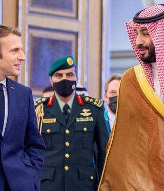 Frankreichs Präsident in Dubai, Doha und Dschidda Frankreichs Präsident in Dubai, Doha und Dschidda