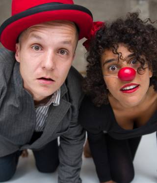 Carsten Ast and Noha Khattab performing at a studio based in Berlin