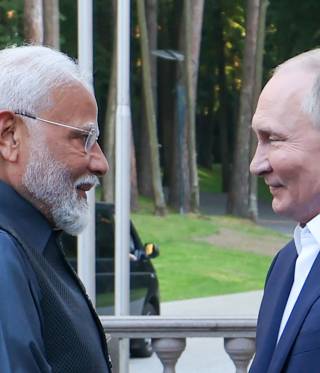 Indien zwischen China, Russland und dem Westen